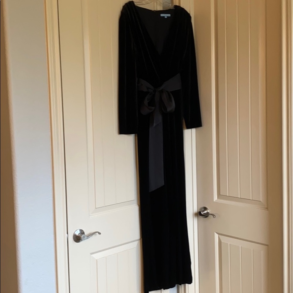 Velvet V-Neck Long Sleeve Bow Waist Jumpsuit
